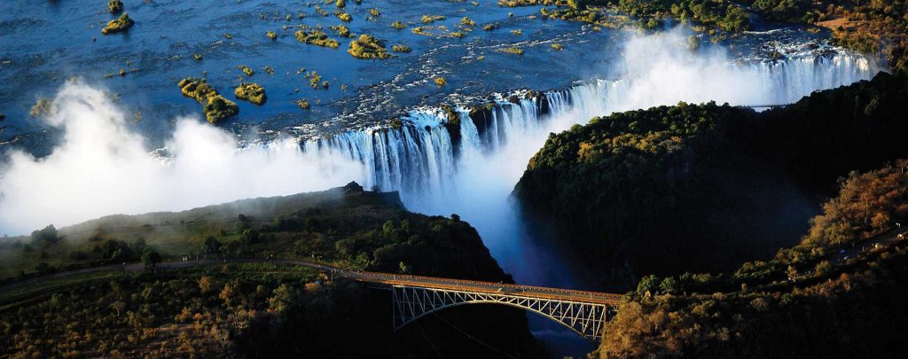 Victoria Falls Chobe Fly-in Tour 4Nights/5Days